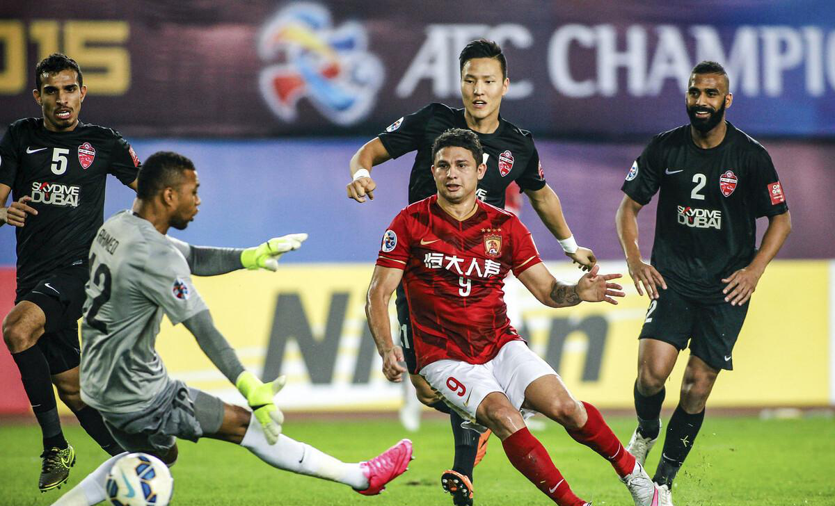 成都蓉城内部会议纪要流出——冲刺阶段外线爆发，英超使命明确，轮换策略成焦点的简单介绍