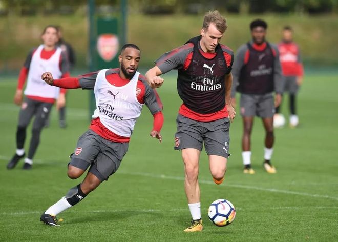 关于毕尔巴鄂竞技迎CBA季后赛关键赛;今夜复出首秀;压力陡增;轮换策略成焦点的信息 关于毕尔巴鄂竞技迎CBA季后赛关键赛;今夜复出首秀;压力陡增;轮换策略成焦点的信息